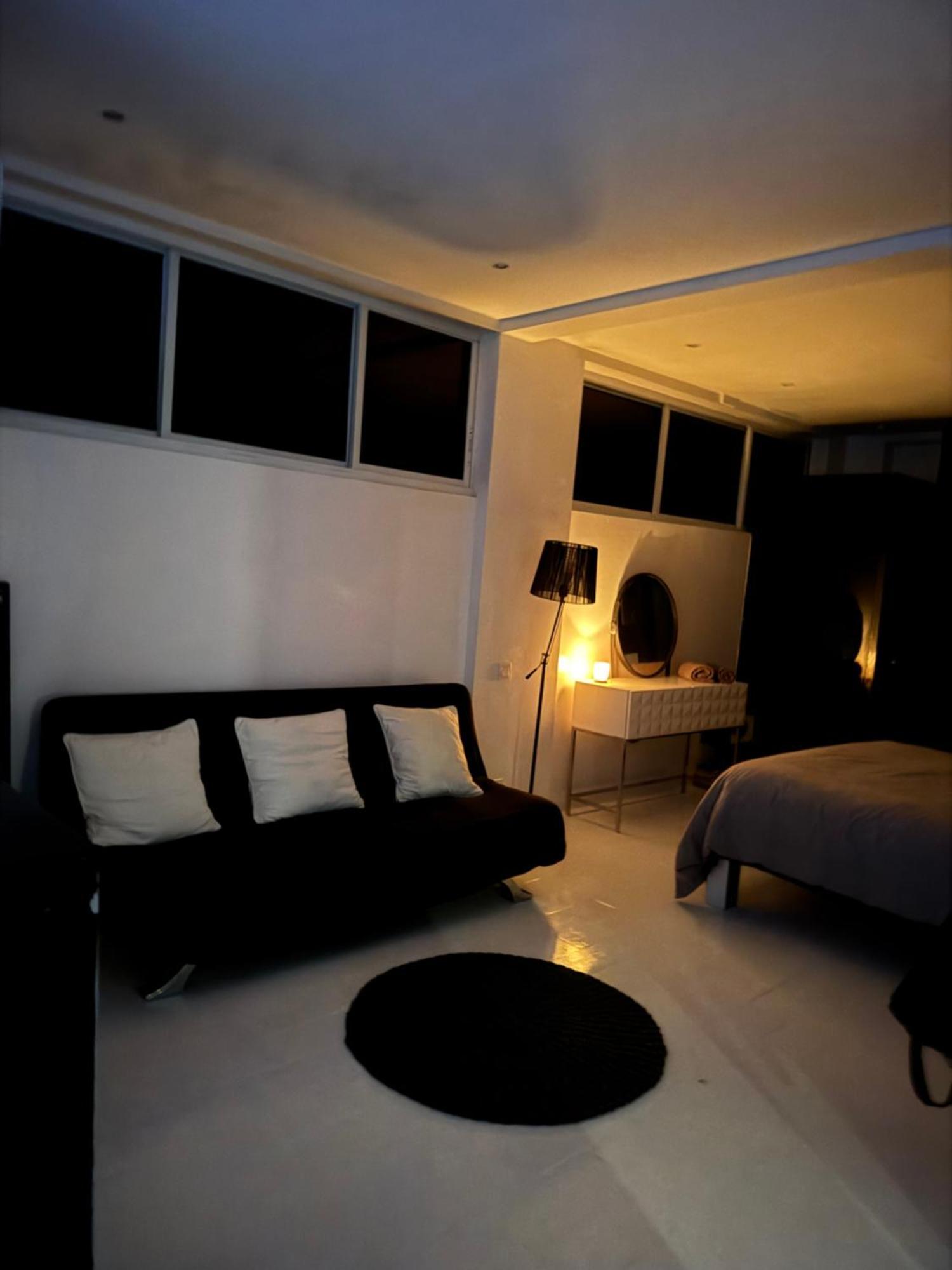 Apartment Minimalist Long Term *