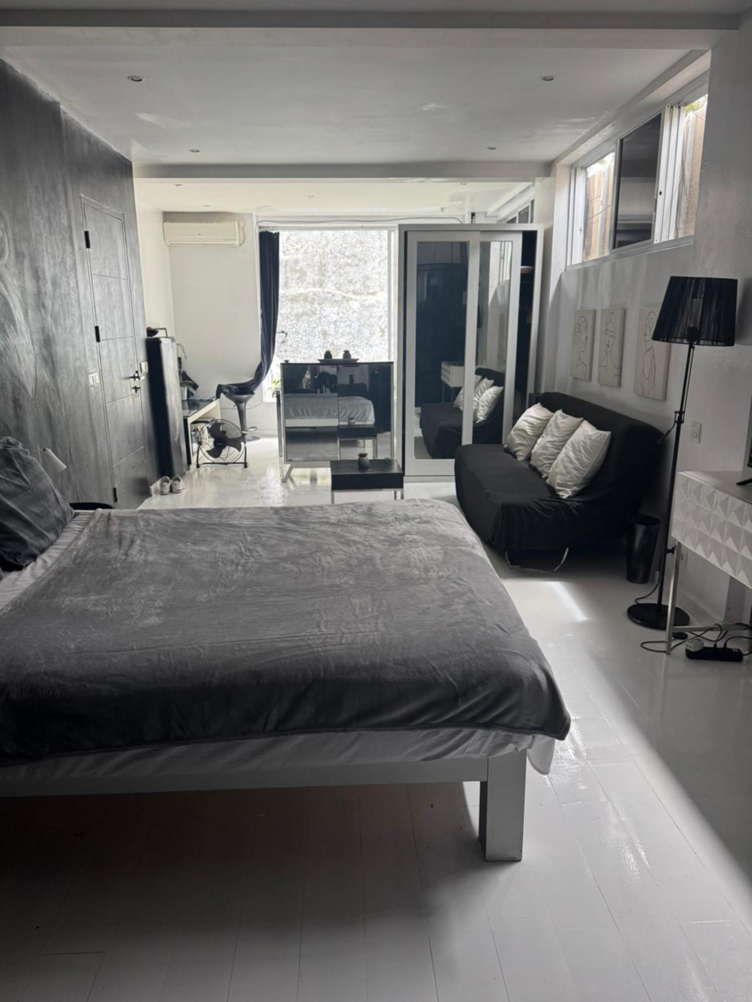 Minimalist Long Term * Seminyak (Bali)
